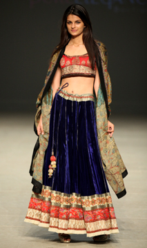 Pure Elegance by Parna Ghose at Couture Fashion Week New York