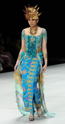 Asri Welas fashion show at Couture Fahion Week NY