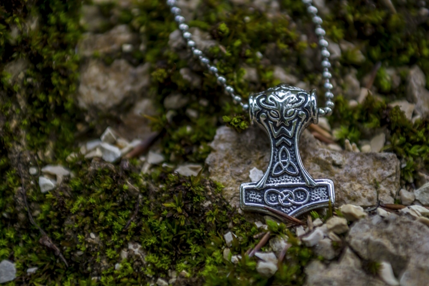 Guide to the Best Viking Jewelry