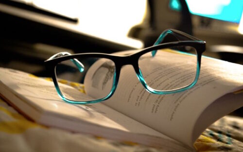 Best Librarian-Inspired Outfits