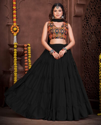 How to Style Navratri Lehengas with Trendy Crop Tops